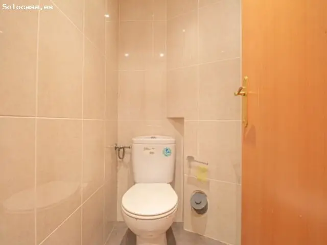 Local Comercial en Venta en Calle Vilafant Figueres
