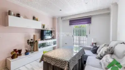Piso en Venta Ogíjares Planta Baja Piscina