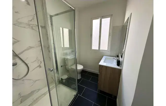 Habitaci	ón 115m	² Madrid Paseo Santa Mar	ía de la Cabeza