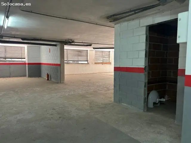 Local Comercial en Les Franqueses del Valles 433m2 8 Garajes