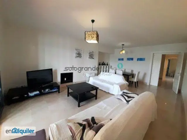 Apartamento en Alquiler Sotogrande Marina Vistas Piscina