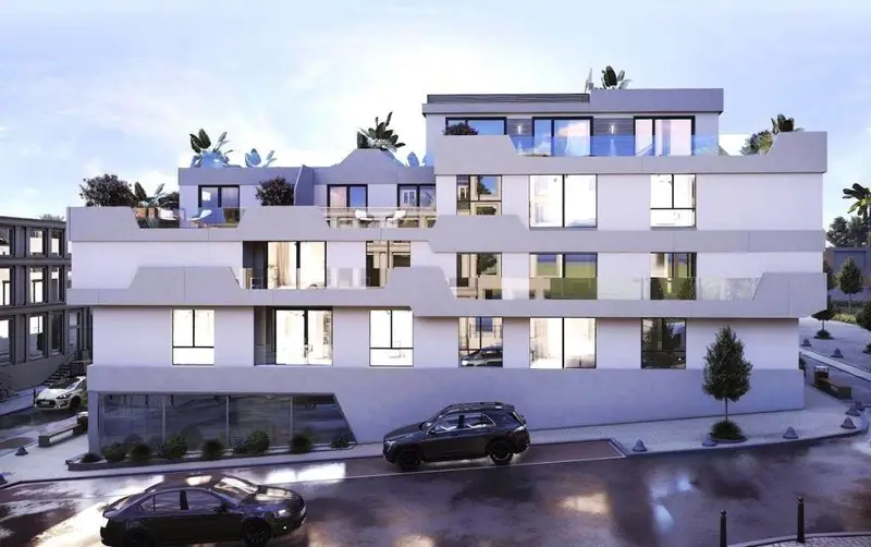Piso de 2 Dormitorios en venta Fuengirola, España