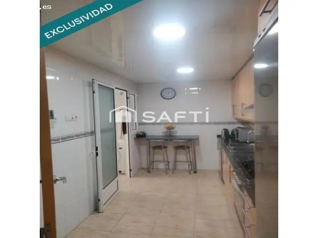 Fantastico Atico Duplex en Piera con Terraza y Vistas