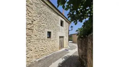 Casa de Piedra en Valdenoceda con Vistas