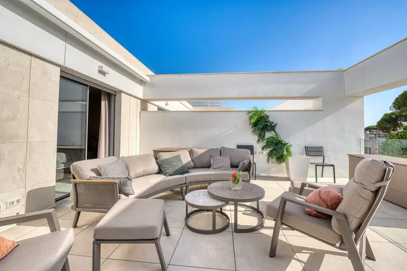 Apartamento Lujo 3 Dormitorios Elviria Marbella Playa