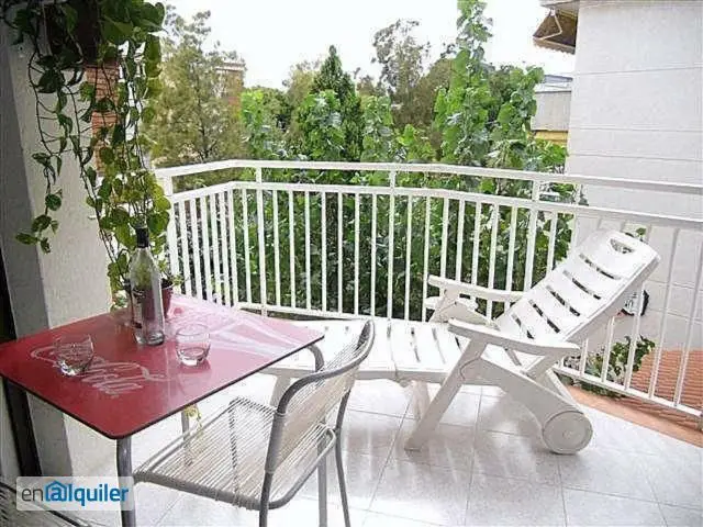 Alquiler Piso Baixador Terraza Garaje Amueblado Julio Agosto