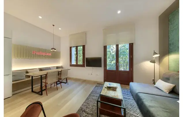Apartamento 2 Dormitorios 57m2 Barcelona Estancia Media Larga