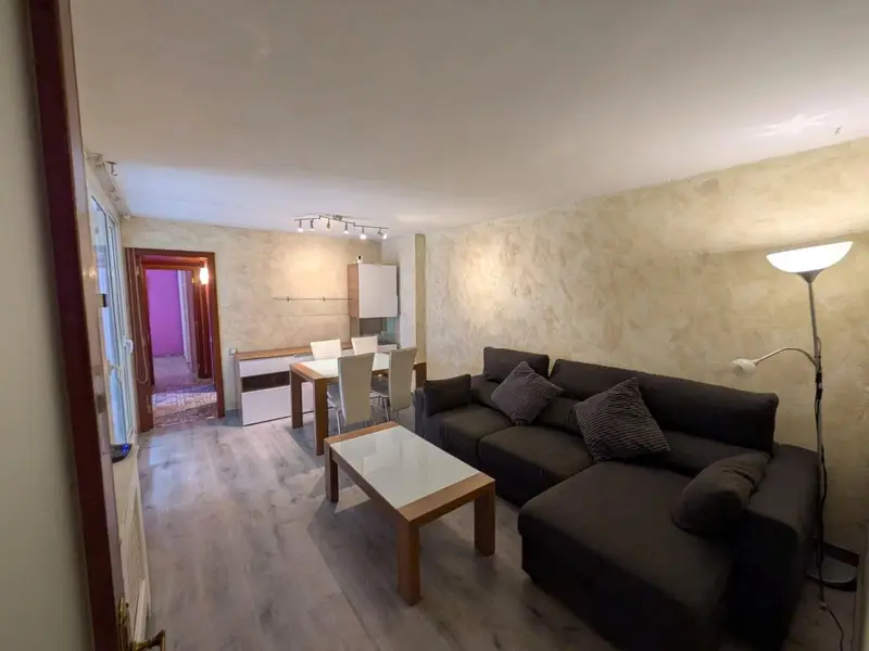 Piso en venta en Sans Montjuic Barcelona 80m2 3 dormitorios