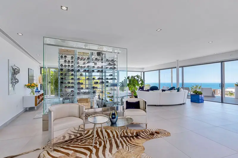 Casa-Villa de 5 Dormitorios en venta Fuengirola, España
