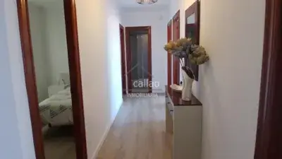 Alquiler Piso 4 Dormitorios Ferrol Portanova Recien Reformado