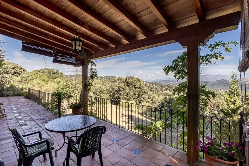 Finca Rustica con Vistas Sierra Nevada - Huetor Santillan