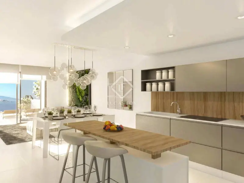Apartamento en venta en La Herradura con vistas al mar