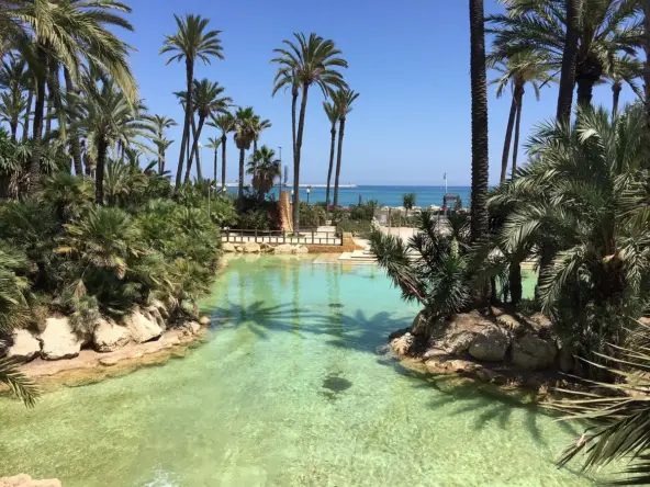 Apartamento en Santa Pola 2 o 3 Dormitorios Piscina Cerca del Mar