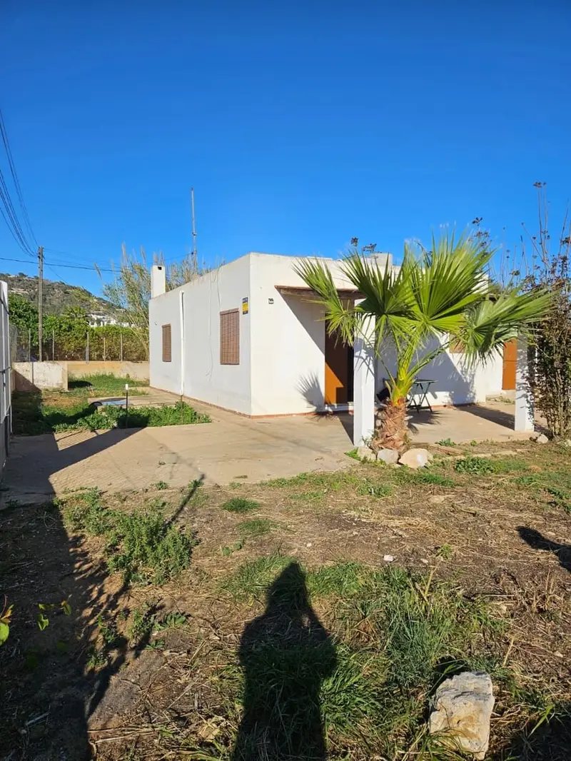 Casa Rural en Jesús Ibiza 2 dormitorios con garaje y jardín