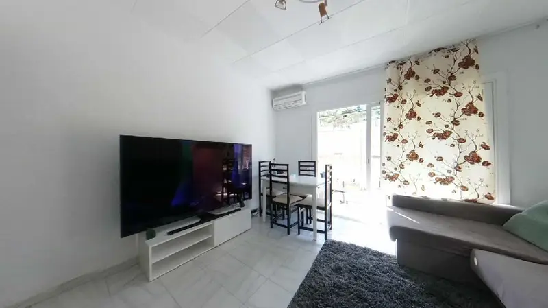 Venta Ático 3 habitaciones Sabadell con calefacción y terraza