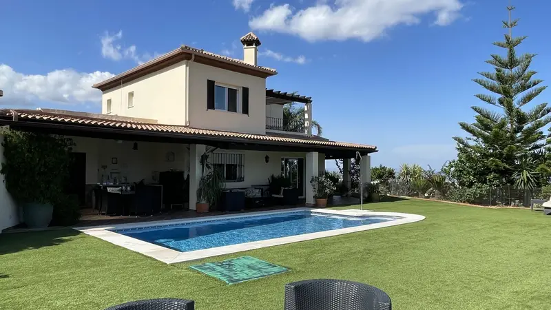 Casa rurales de 8 Dormitorios en venta Monda, España