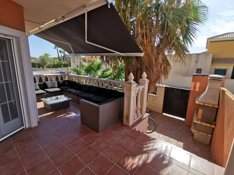 Villa de Lujo en Venta en El Bañet Almoradi