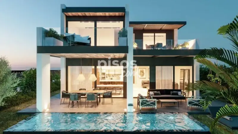 Villa en Venta El Paraíso Atalaya Benamara Lujo Contemporáneo