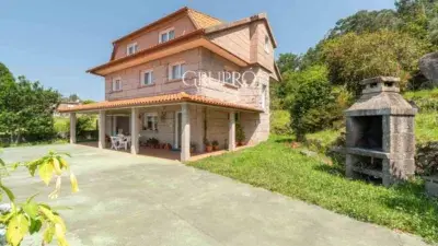 Casa en Venta en Chaín Gondomar Vistas a la Montaña