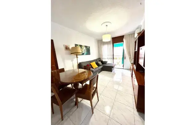 Alquiler Apartamento 4 Dormitorios Cordoba Estudiantes