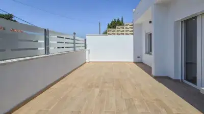 Casa en venta en Roses: 3 habitaciones, terraza, parking