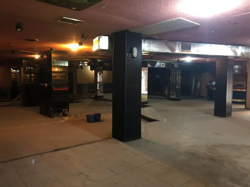 Venta Local Comercial Plaza de Toros Villena 697m2 Ref 034