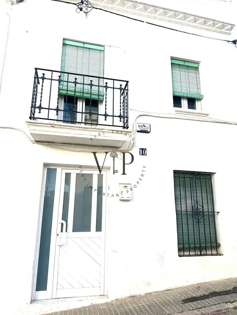 Venta Casa en Cubelles 5 Dormitorios Gran Potencial