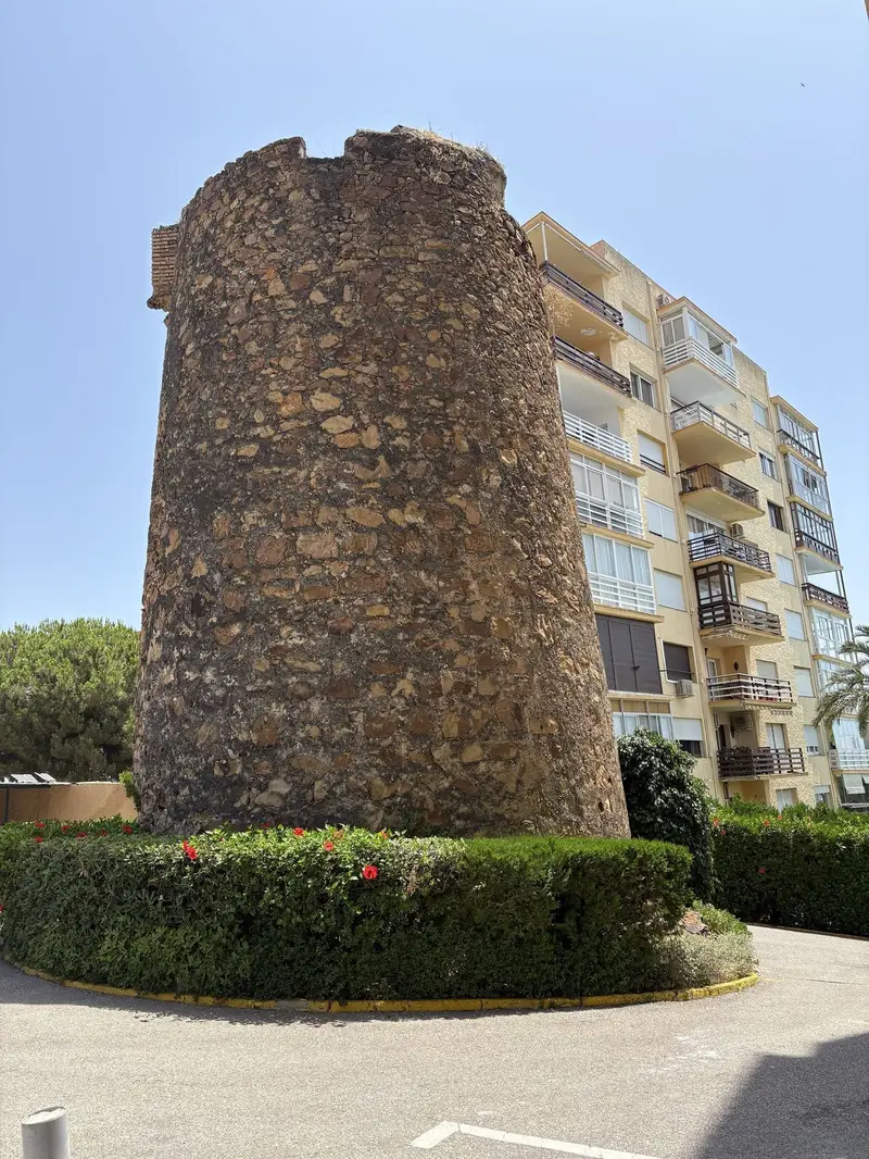 Apartamento 4 Dormitorios Estepona Vistas al Mar Reforma