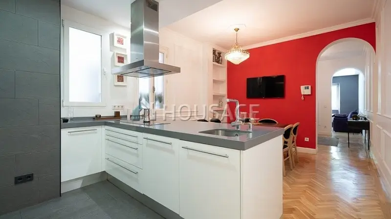 Piso en venta en Madrid centro 140m2