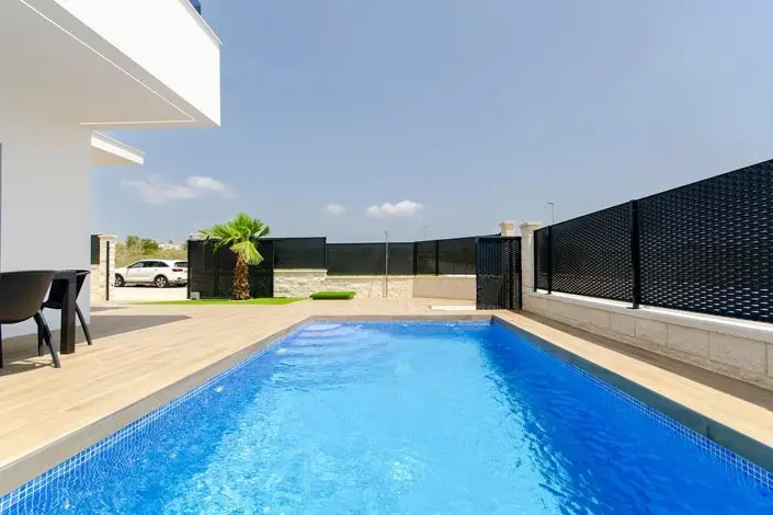 Villa 3 Dormitorios Vistabella Golf Piscina Incluida