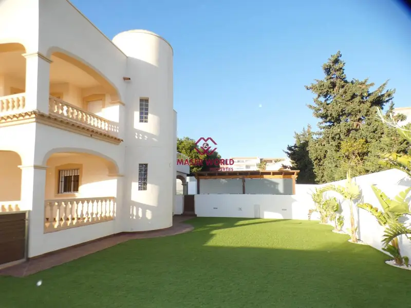 Villa de Lujo en La Azohia a 200 Metros de la Playa