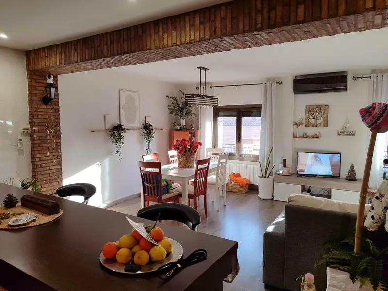 Venta Piso 3 Habitaciones San Isidro Almansa Reformado 90m2