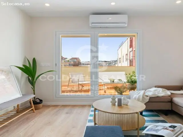 Atico Reformado en Eixample Barcelona 3 Habitaciones Terraza