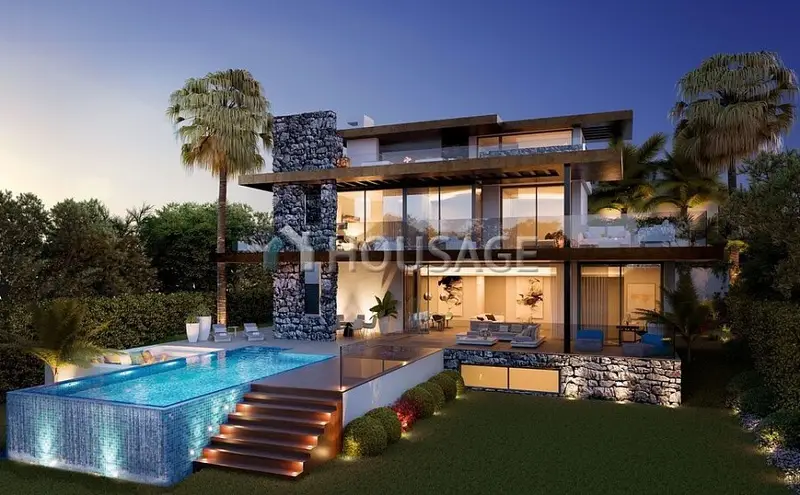 Villa de Lujo en Benahavís con Vistas al Mar