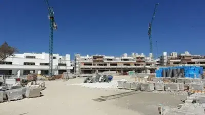Venta de Apartamentos y Áticos en la Milla de Oro