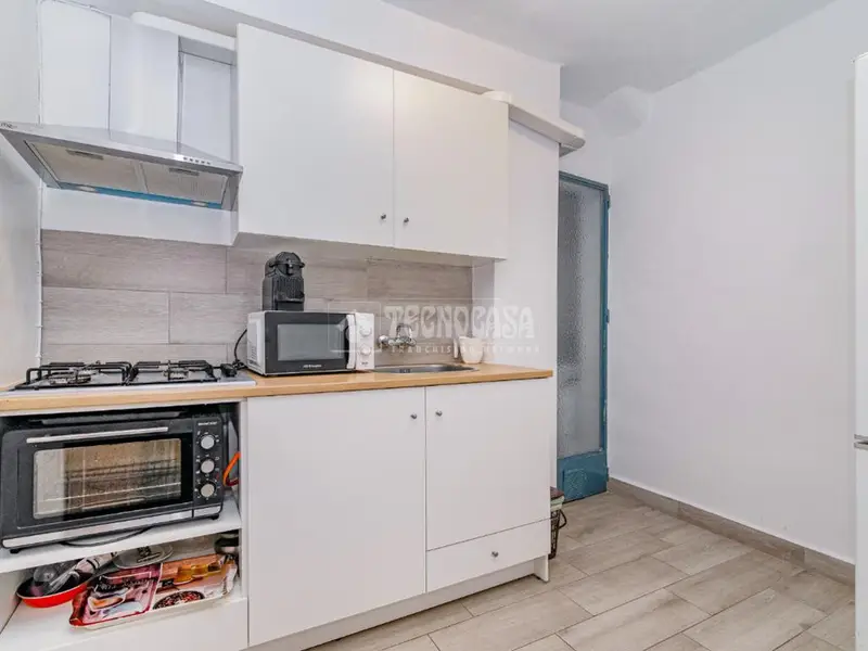 Piso en Venta en Loja 4 Dormitorios Cocina Reformada