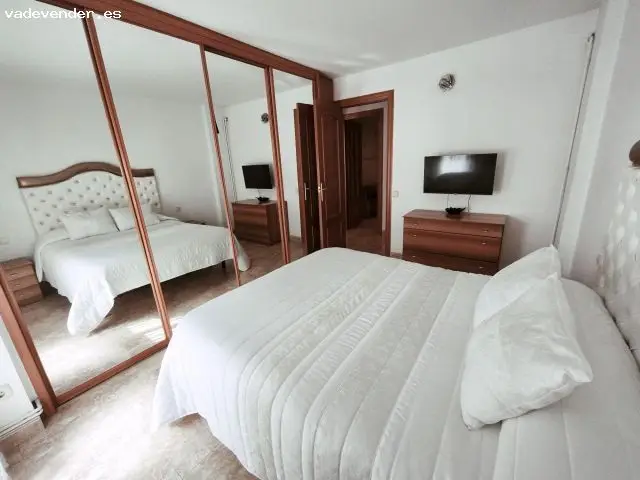 Piso Reformado La Maquinista Barcelona 90m2 2 Dormitorios Terraza
