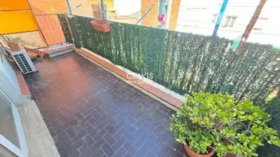 Atico en venta en Barcelona 62m2 2 dormitorios terraza
