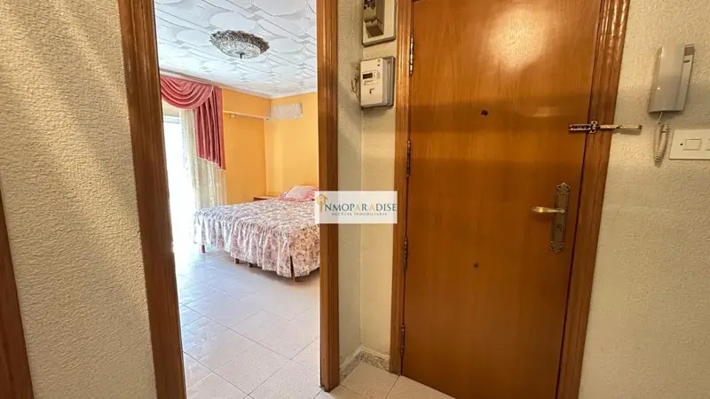 Piso en venta en Altozano Alicante 120m2 4 habitaciones terraza
