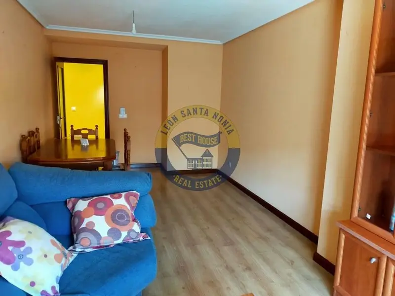 venta Chalet en Distrito 7, León (742042)- Globaliza