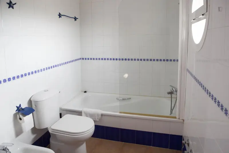 Casa 4 Dormitorios Jardin Jerez Estudiantes