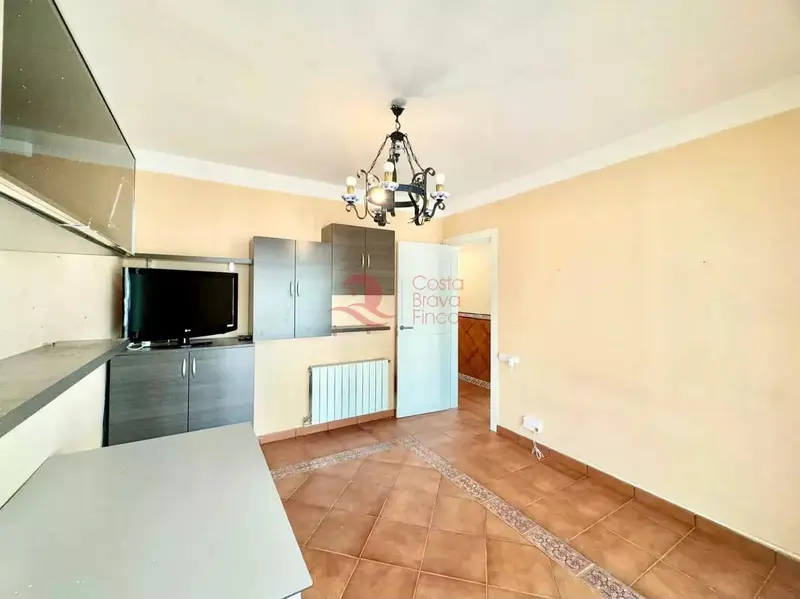 Apartamento en Platja d Aro cerca del mar con terraza