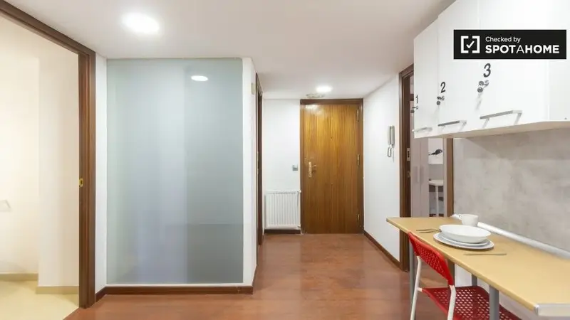 Apartamento en Madrid 9 Dormitorios 3 Baños Alquiler Spotahome