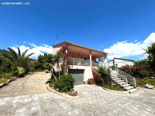 Casa en Mas Romeu Calafell 4 habitaciones 2 baños Jardin Barbacoa