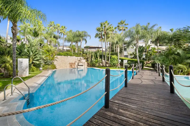 Villa de Lujo 6 Dormitorios Milla de Oro Marbella