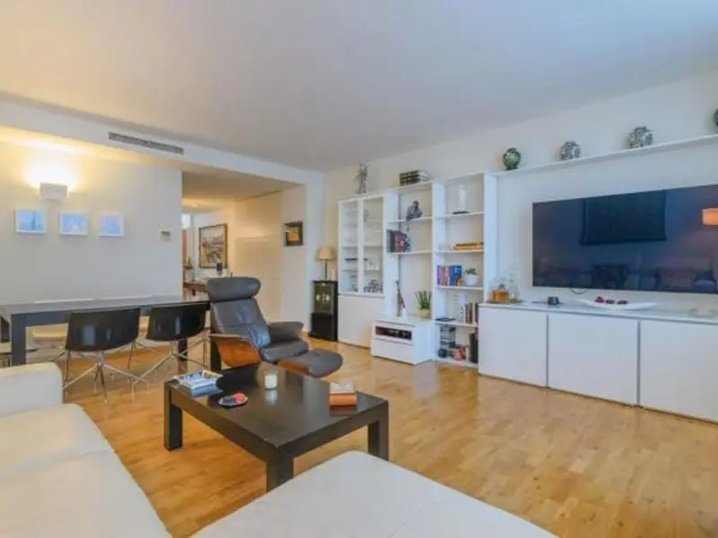 venta Piso en El Parc i la Llacuna del Poblenou, Barcelona (50077027253.101800)- Globaliza