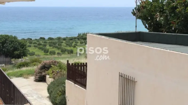 Casa Adosada en Las Negras 5 Dormitorios Cerca de la Playa