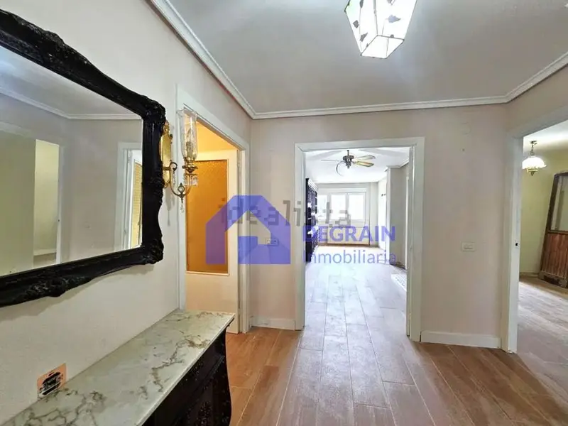 Piso en Pola de Siero 4 Dormitorios 2 Baños 127m2