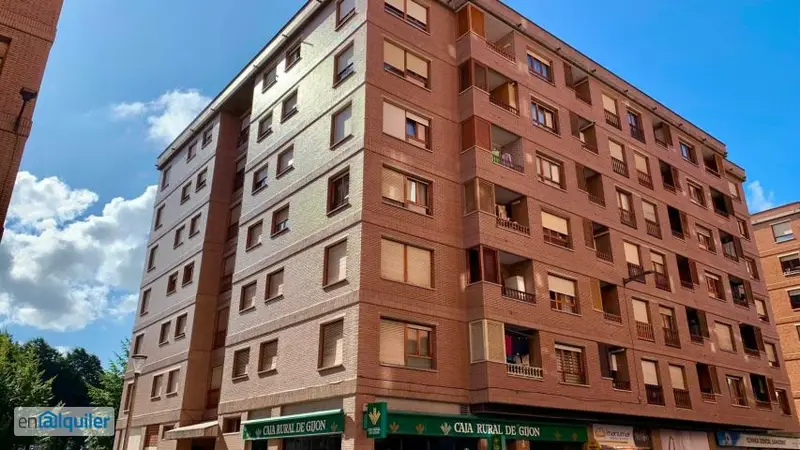 Piso 3 Dormitorios El Natahoyo Amueblado Terraza