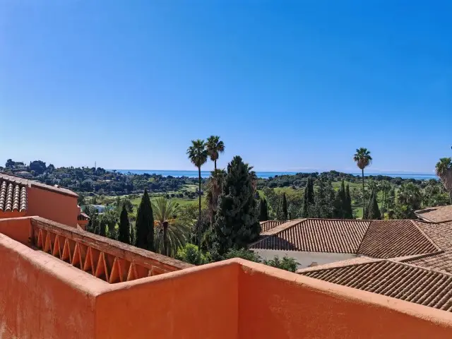 Piso de 3 Dormitorios en venta Benahavis, España